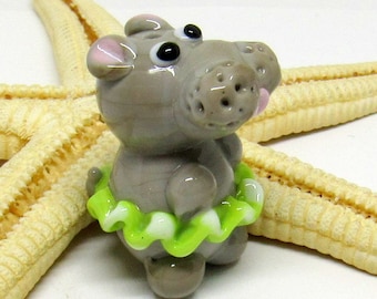 glass hippo, as bead or pendant, murano, lampwork, MTO