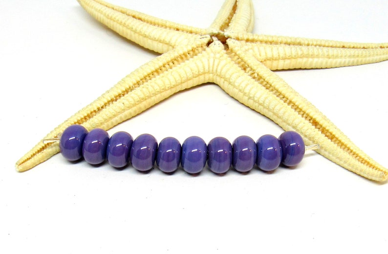 10 glassbeads, 8mm x 5mm or 5-6mm x 4mm, colorchoice: purple or pink hole 2mm, lampwork, MTO 10x Lila