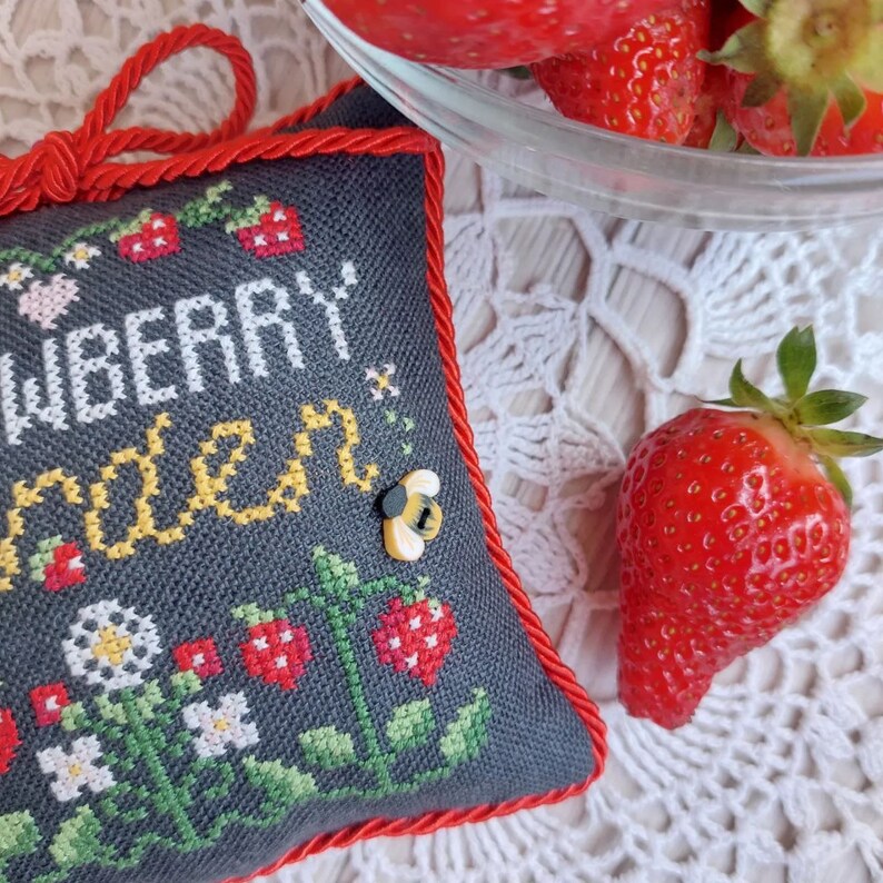 Strawberry Garden Digital Cross Stitch Pattern PDF Sampler - Etsy