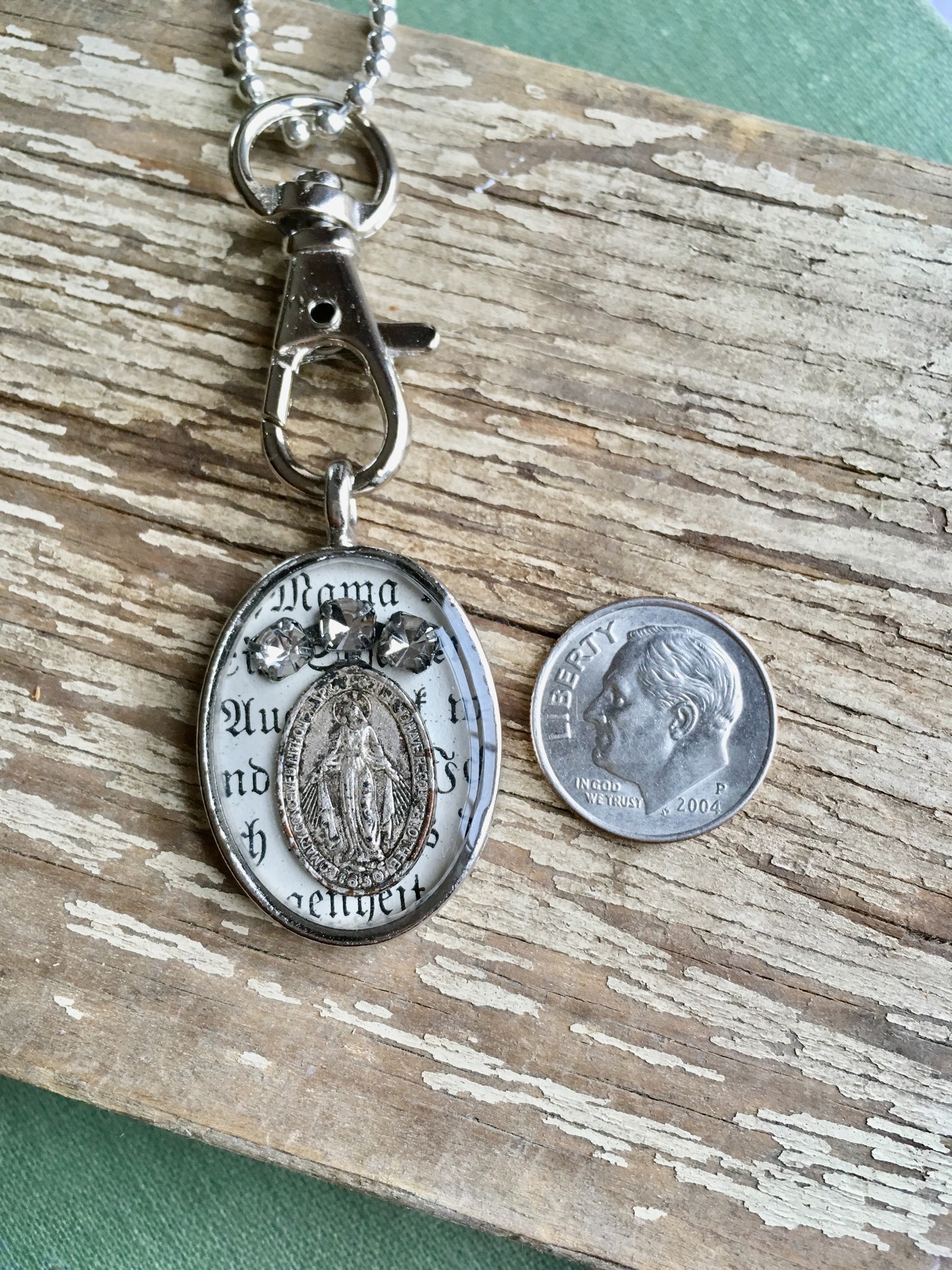 Vintage Miraculous Medal Necklace.Gift for MomGifts for | Etsy