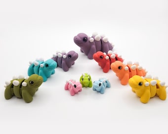 Articulated Stegosaurus Fidget: Flexible Mini Dino Desk Pet