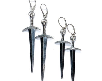 Pendientes de espada en plata de ley