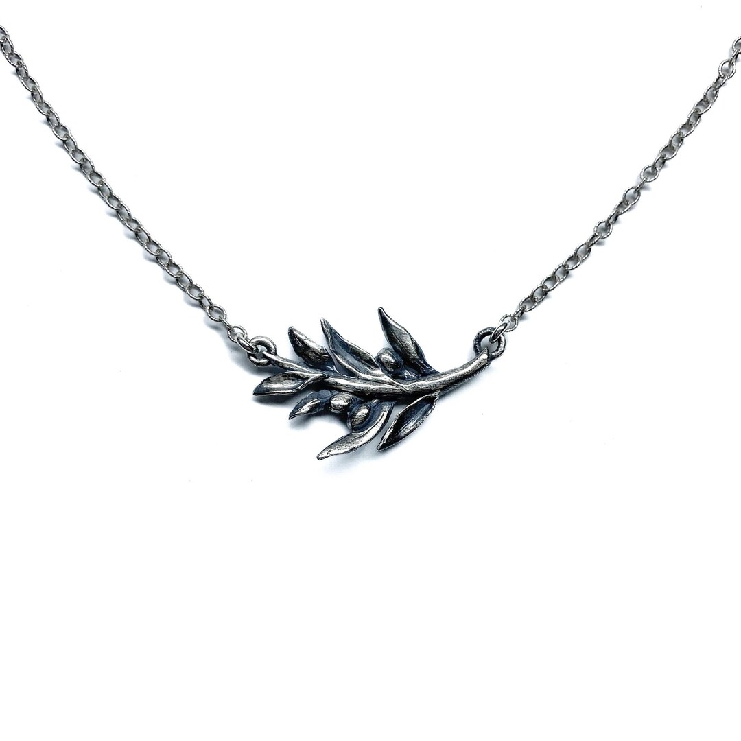 Olive Necklace