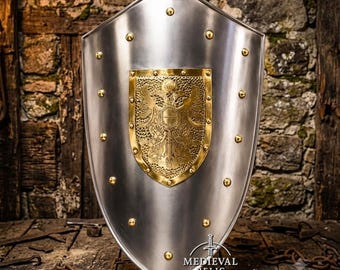 Escudo de batalla de caballero de acero hecho a mano, decoración medieval para pared y armadura para LARP y cosplay.