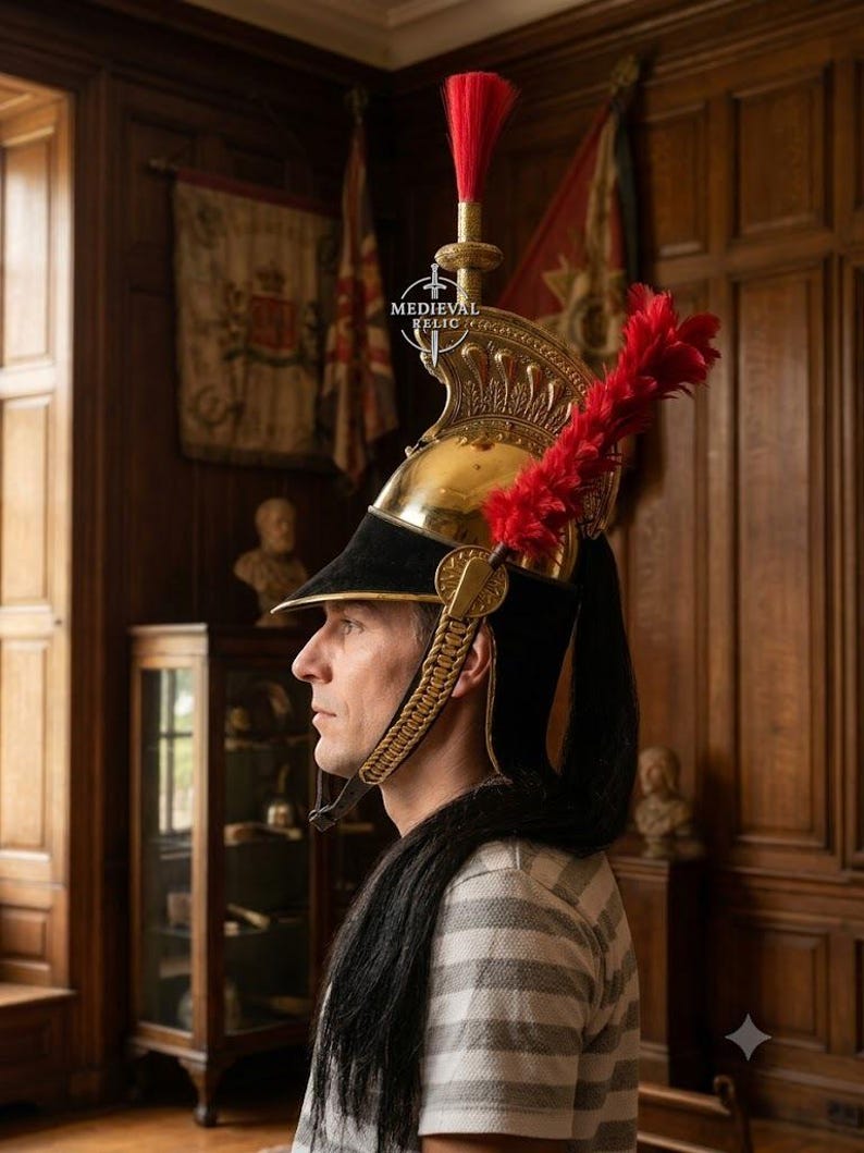 Handgemaakte Napoleon messing Cuirassier Pickelhaube Napoleon-helm met displaystandaard afbeelding 2