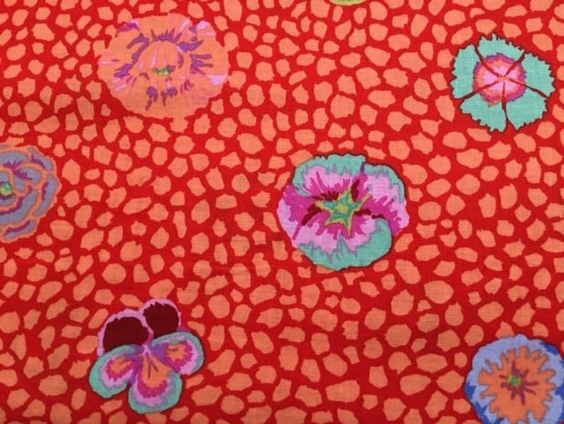 2 yds Guinea Flower in apricot from the Kaffe Fassett collection