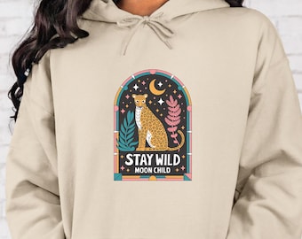 Sudadera con capucha de leopardo celestial: camiseta gráfica infantil "Stay Wild Moon"