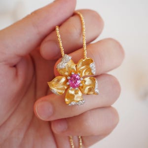Pink Sapphire Pendant, 18k Solid Gold Pendant, 1.14ct Oval Pink Sapphire, Unique Engagement Pendant.