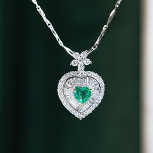 Heart Shape Emerald Pendant with Diamond Accents in 18K Solid Gold, Emerald Pendant, High Quality Diamond Pendant, Pendant Gift For Women