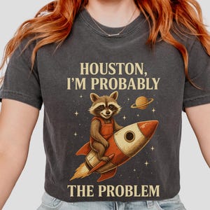 Retro Raccoon Space Shirt, Funny Trash Panda Graphic Tee, Feral Raccoon Meme T-Shirt, Vintage Aesthetic Comfort Colors, Raccoon Lover Gift