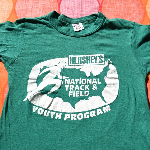 vintage 70s t-shirt TRACK & FIELD hershey XS Small west virginia