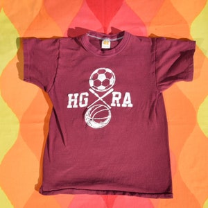 トップス 70s Russell Athletic football T shirt Vintage 70s Sports Team Tee, Maroon Russell Athletic, Youth Large