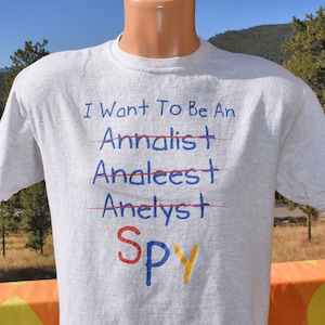 vintage 00s kids t-shirt SPY cia fbi analyst funny youth XL adult Small