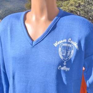 vintage 60s sweater WARNER southern college v-neck men Medium soft blue 70s