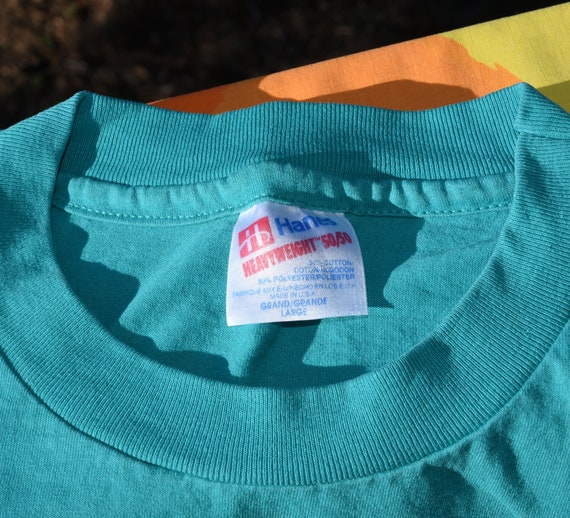 vintage 90s t-shirt WILLIAMSBURG virginia apple M… - image 3