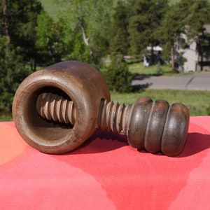 vintage early 1900s NUTCRACKER wooden antique folk art screw decor nut cracker