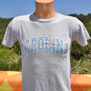 vintage 80s tee UNC university north carolina gray college t-shirt Small distressed