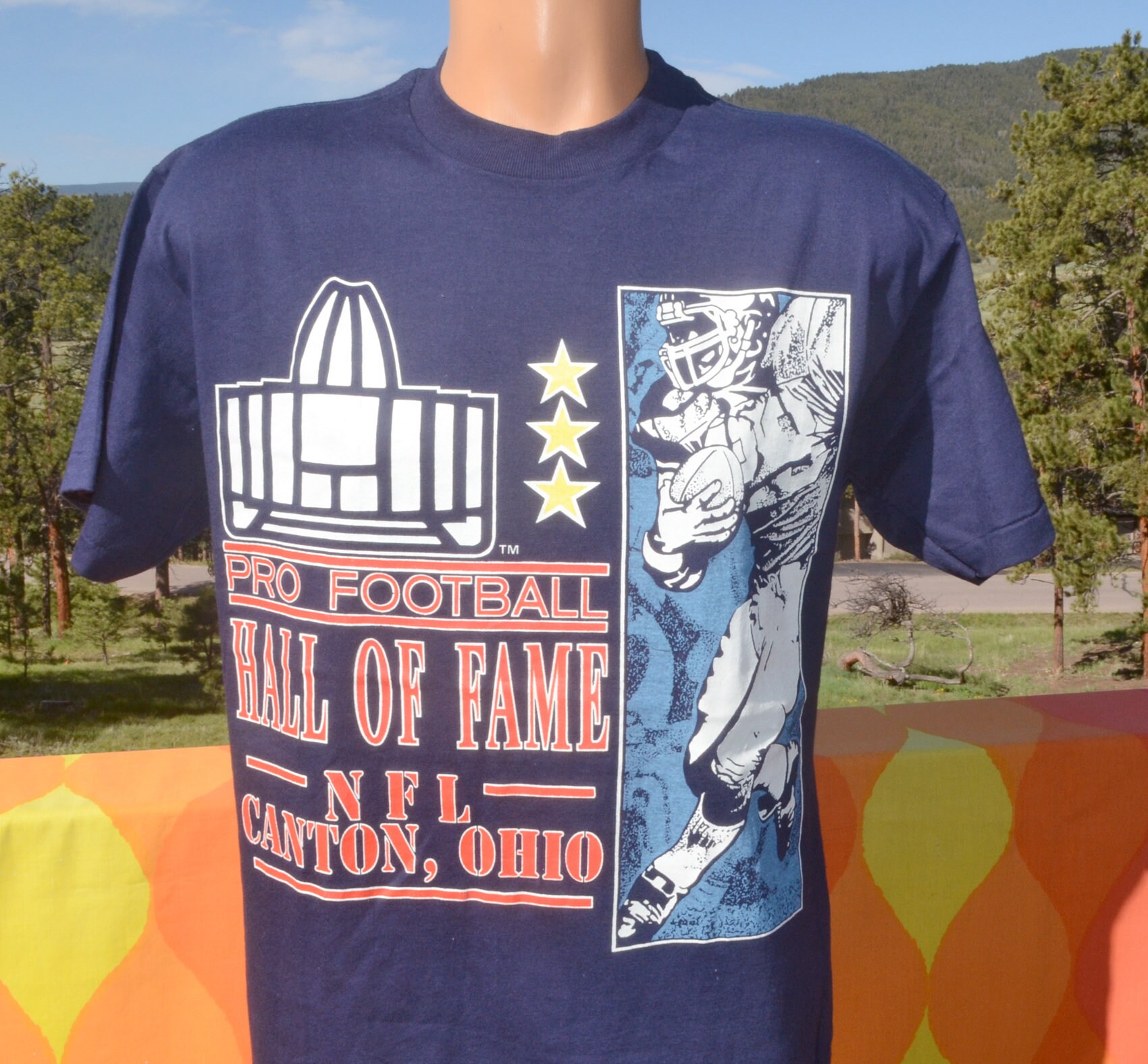 Vintage 80s T-shirt Pro FOOTBALL Hall 