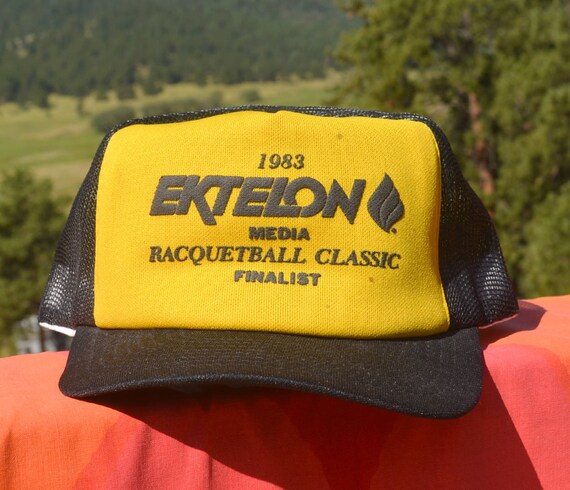 80s trucker hat