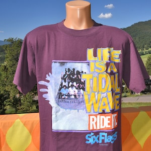 vintage 90s tee SIX FLAGS tidal wave roller coaster t-shirt Large Medium