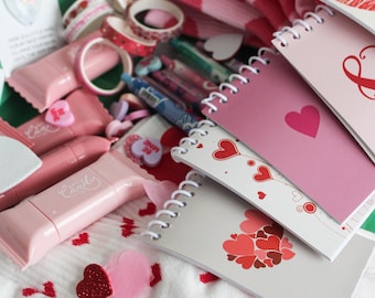 PAPELERÍA MISTERIOSA PARA SAN VALENTÍN Cajas / Regalos para buzones de correo / Papelería bonita / Regalos de la suerte / Útiles escolares / Amantes de la papelería / Regalos de Galentines