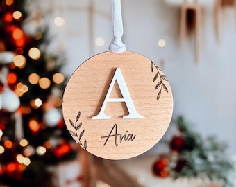 Boule de Noël en bois personnalisé avec prénom, décoration sapin avec prénom gravé, Ornement prénom gravé, décoration de Noël personnalisée