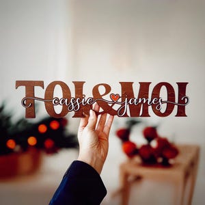 Personalized wooden word YOU & ME with first names, Valentine's Day gift, Wedding gift idea, Romantic gift, Couple gift with first names