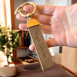 Personalized leather keychain with engraved names, godfather announcement, godfather gift, uncle gift, uncle announcement, engraved keychain for men