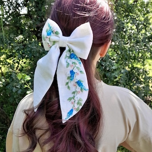 Embroidered hair bow, Linen hair bow, Hair accessories, Hand embroidered barrette, Bow hair tie, Gifts for her,Graduation