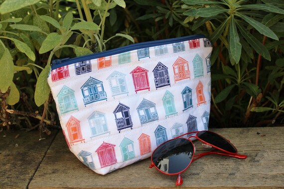 Beach zipper best sale pouch