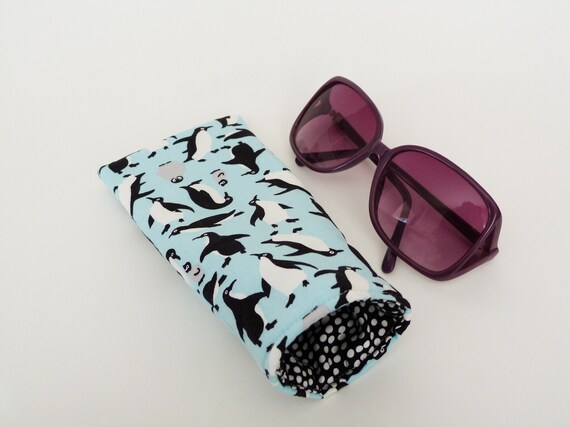 penguin glasses case