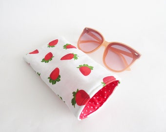 Strawberry glasses case, white and red cotton strawberry print, gifts for her, summer fruits, sunglasses case, spectacles case, strawberries