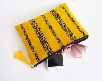 Clutch bag, yellow and black vintage Japanese obi fabric, yellow clutch bag, evening purse, yellow handbag, Japanese fabric, gifts for her