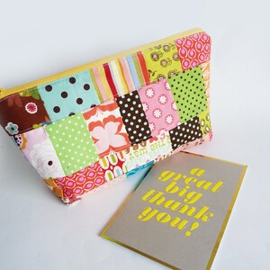 Trousse à maquillage en patchwork fait main : pochette en coton multicolore