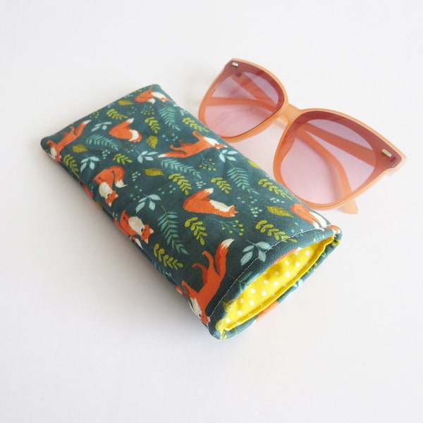 Fox glasses case, green cotton fox fabric, fox gift, gifts for her, cotton case, phone case, iPhone case, cotton pouch, green foxes