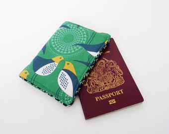 Bird passport cover, green bird print, green cotton passport case, travel gift, gifts for her, gifts for word lovers, green birds, bird gift