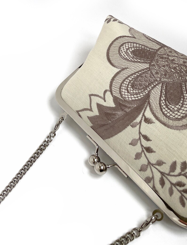 Flower belle, embroidered linen clutch bag with chain handle image 4