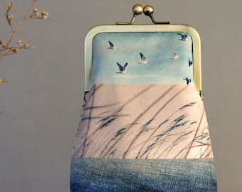 Birds and reeds, velvet kisslock shoulder bag with crossbody strap