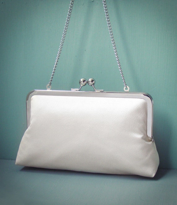 cream clutch bags for weddings