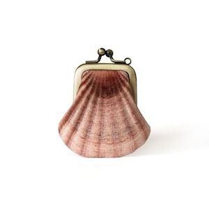 Seashell TINY Geldbörse, Samt Jakobsmuschelbeutel mit Seidenfutter