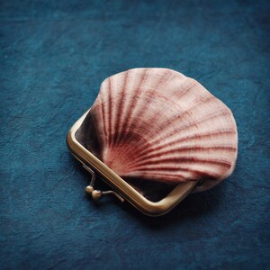 Seashell coin purse, velvet scallop pouch image 8