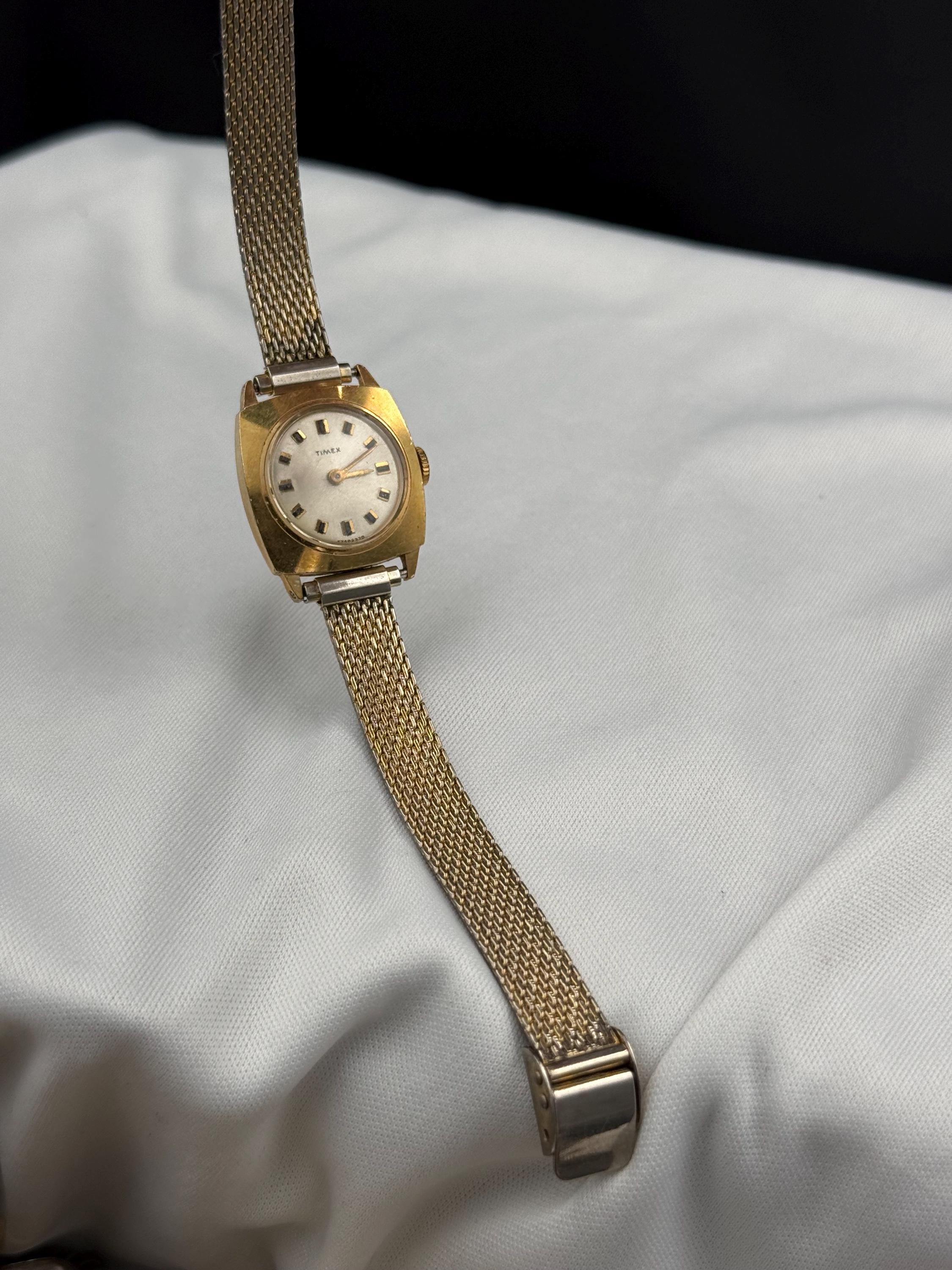 Working Timex Square Womens Watch Silver Tone 28mm Fancy Leather Band MINT Cond s-l1200.jpg main image 2