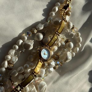 Vintage Avon Gold Tone Bracelet Watch Mother of Pearl Dial Cream Panel Link Wristwatch Quartz Japan Movement image 2