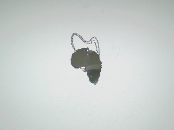 Africa 'USO' Sterling Silver 'USO'  Face in Swahili .925 Pendant Necklace.