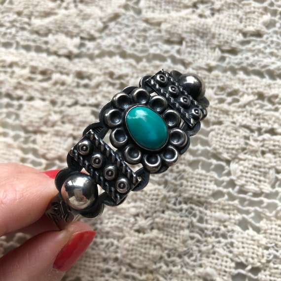 Turquoise Cuff Bracelet Native American - Gem