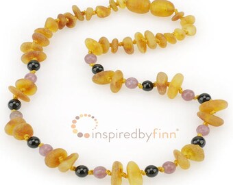 finn amber necklace