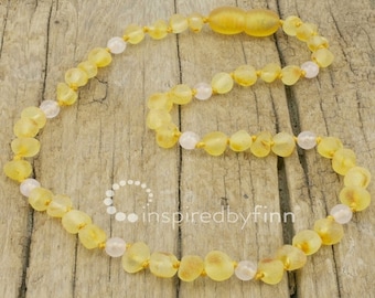 finn amber necklace