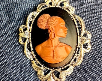 Gullah Geechee O’oman Cameo in Silver Baroque Setting| Black and Tan