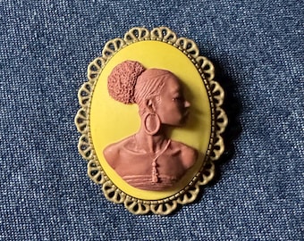 Gullah Geechee O’oman Cameo Brooch | Sunflower & Brown