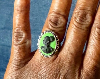 Adjustable Gullah Geechee O’oman Cameo Ring | Green